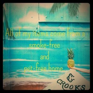 ALL ITEMS FROM SMOKE-FREE & PET FREE  HOME🏡